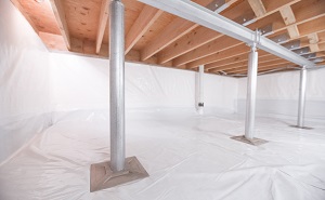 Crawl space structural support jacks installed in Elma